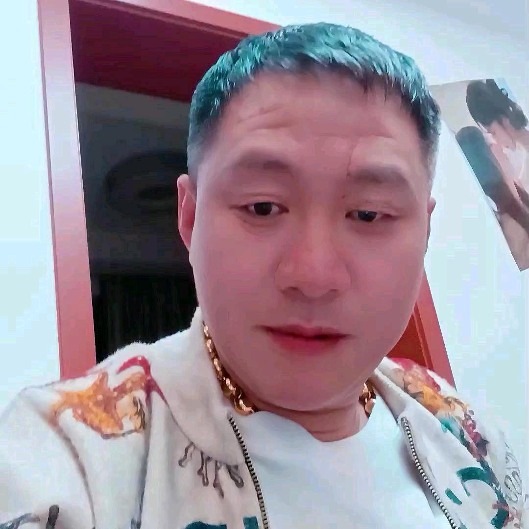 扬州亿旺名车汇《娃哥》