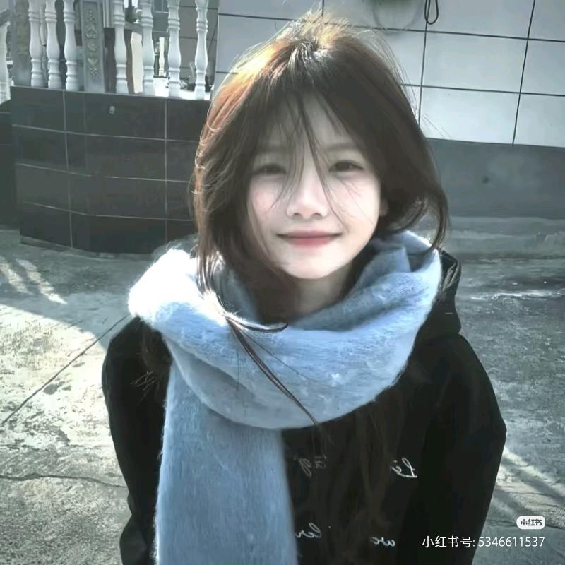 屿烬.