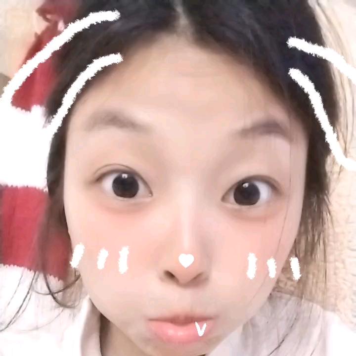 不许偷吃零食📸