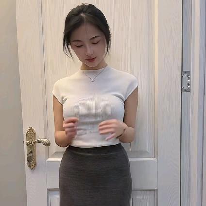 苏菲娜商贸行爆爆