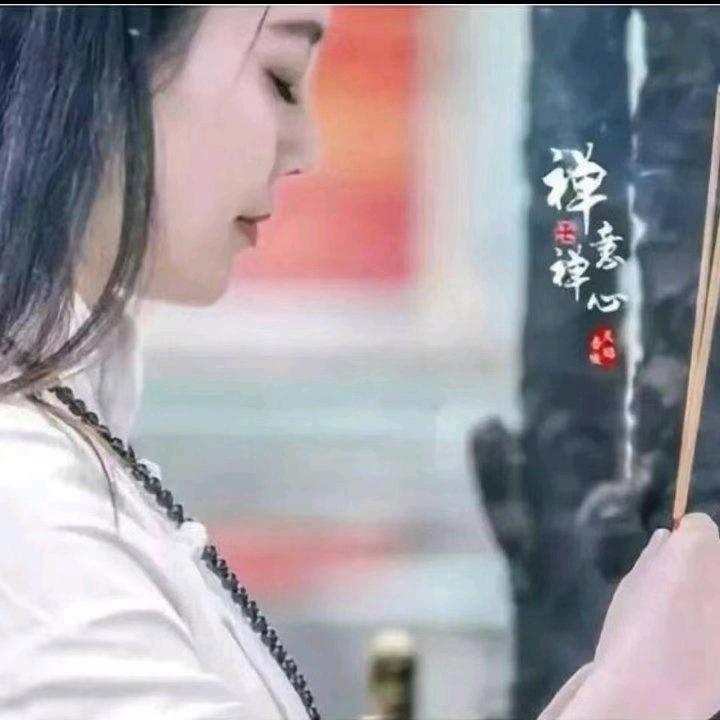 闰萱漫
