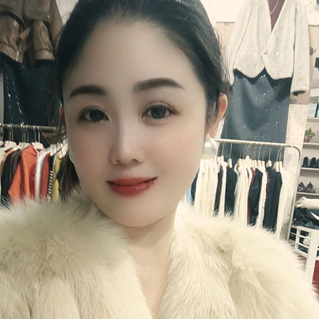 淘沙小希女装