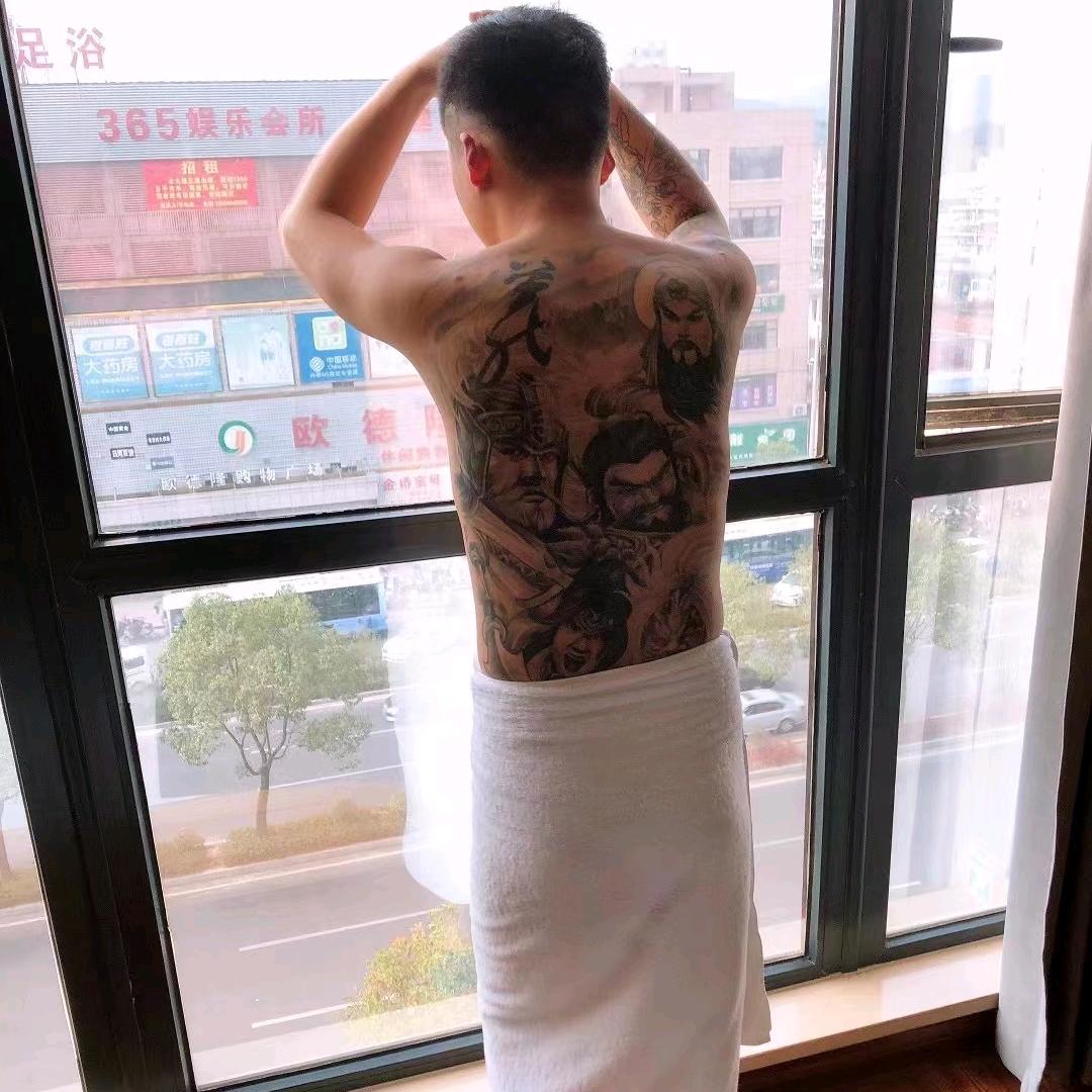 今晚打老虎🐯🐯🐯