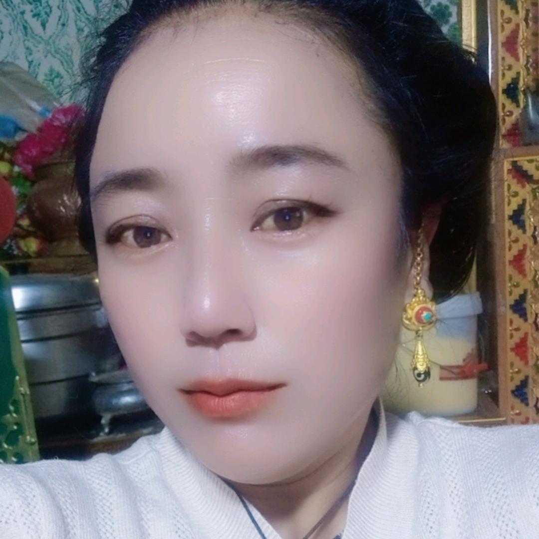 阿爸次仁罗加