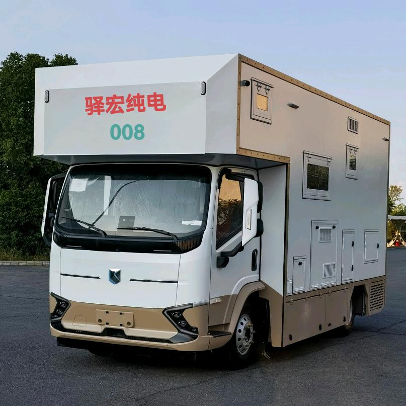 探寻纯电房车