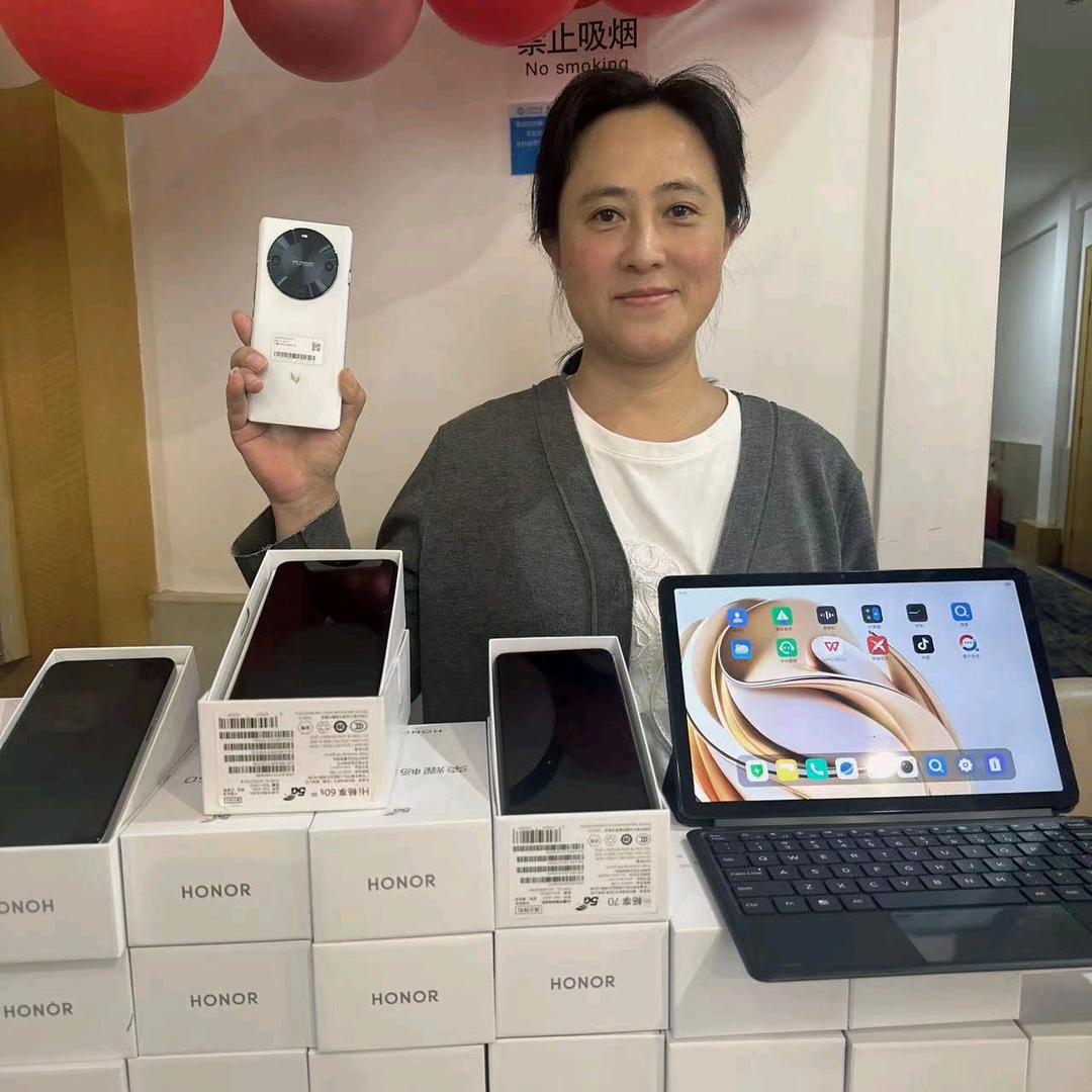 大理宽带小熊姐