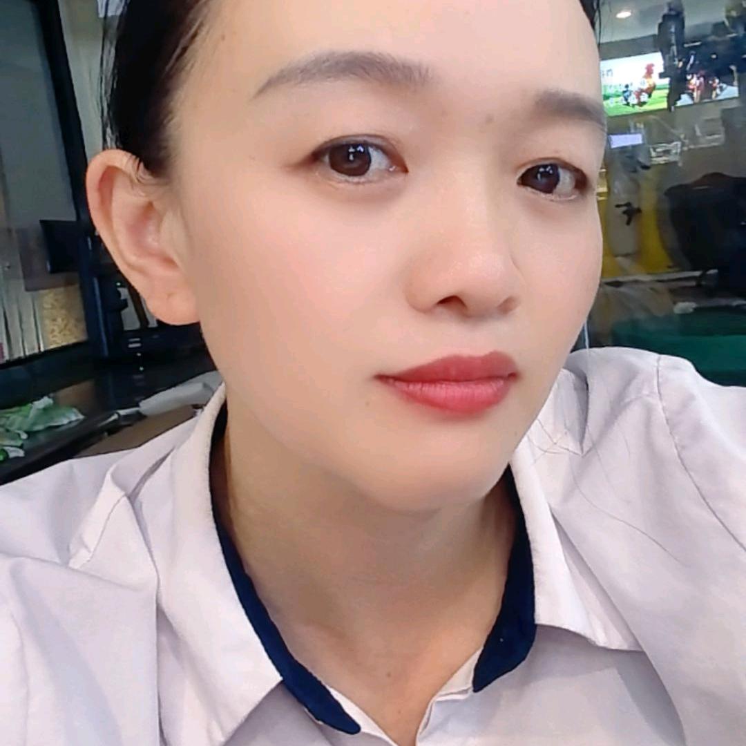 李红