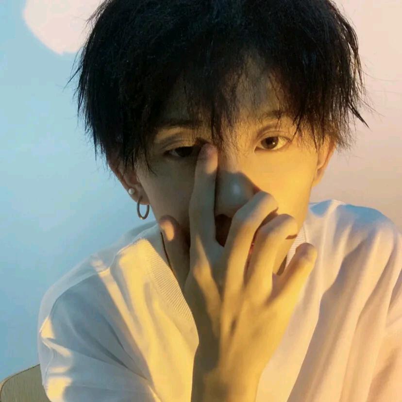 苏沐宸纯绿跑