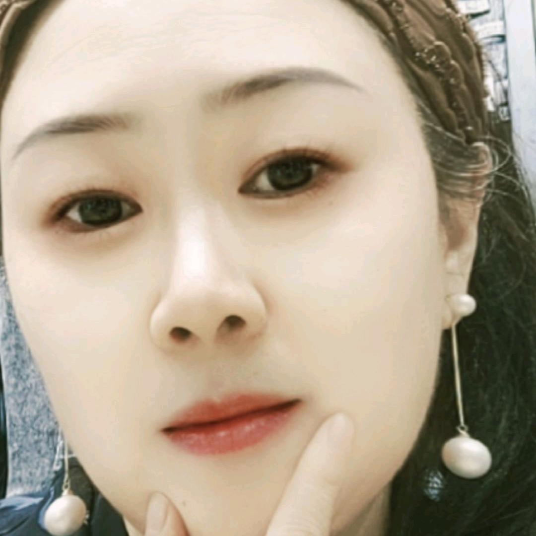 胡姐  首播 22点50分