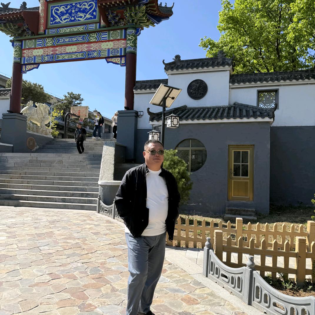 大龙@