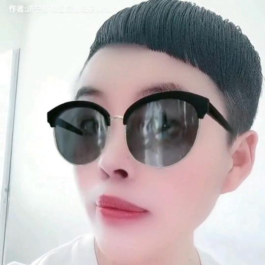 济宁曲阜尼山鲁源村中药奶茶店陆藜老刘家