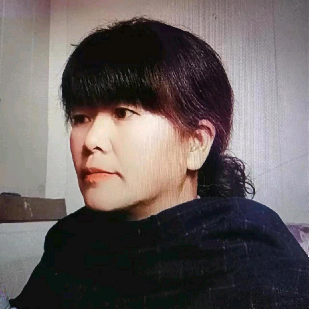 稥稥