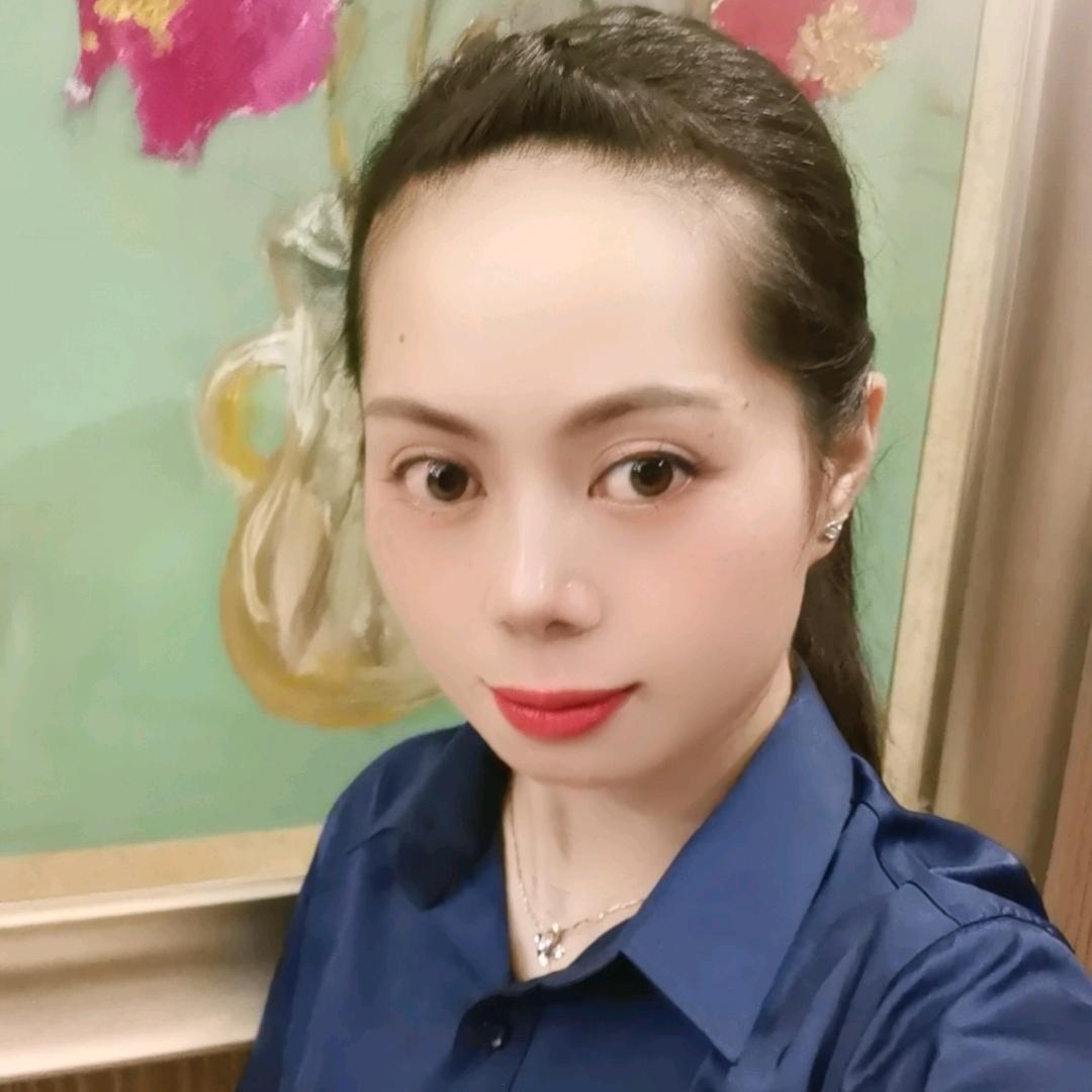 红    梅