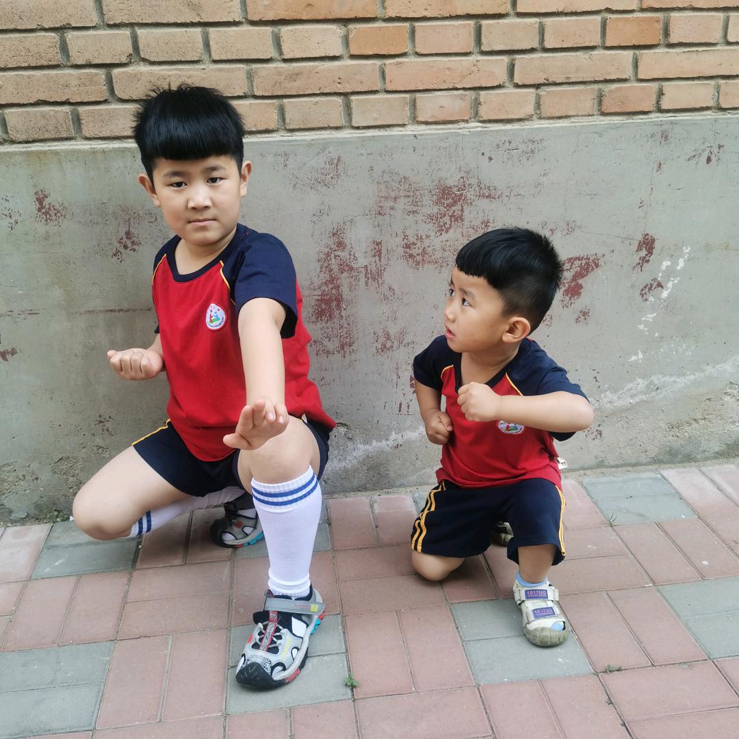 两个儿子的日常