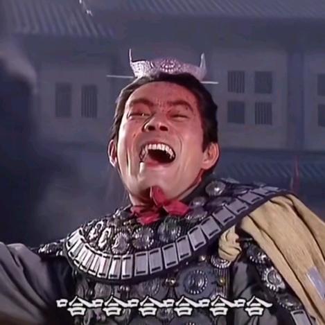 不看月亮🌪️