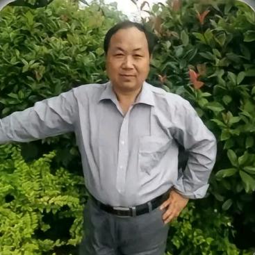 王建国