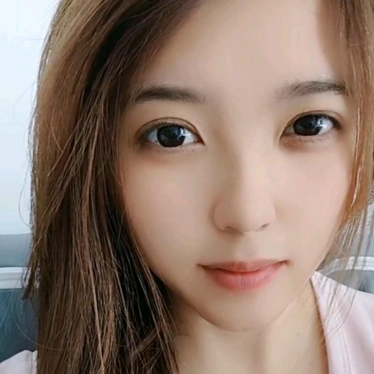 α美美