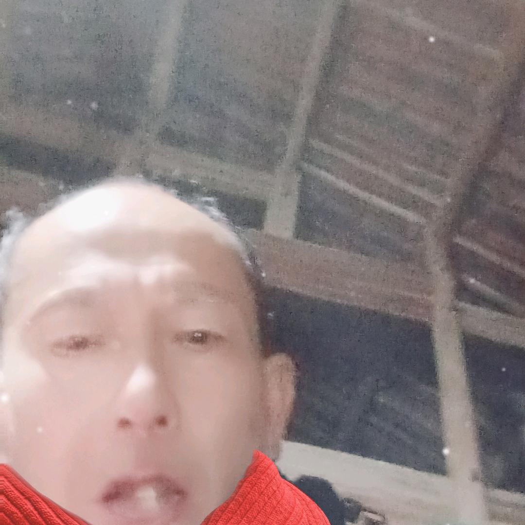 夏登华