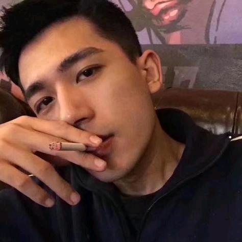 ℳ̶̶̶̶♡̶҉郑少ᥫᩣ᭄