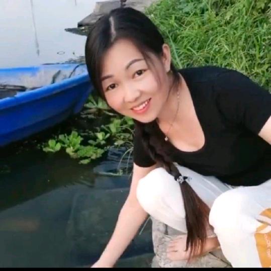 山村秀秀