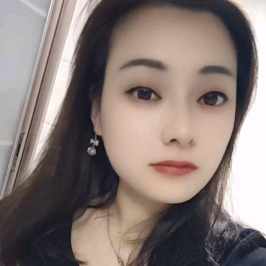 卫卫