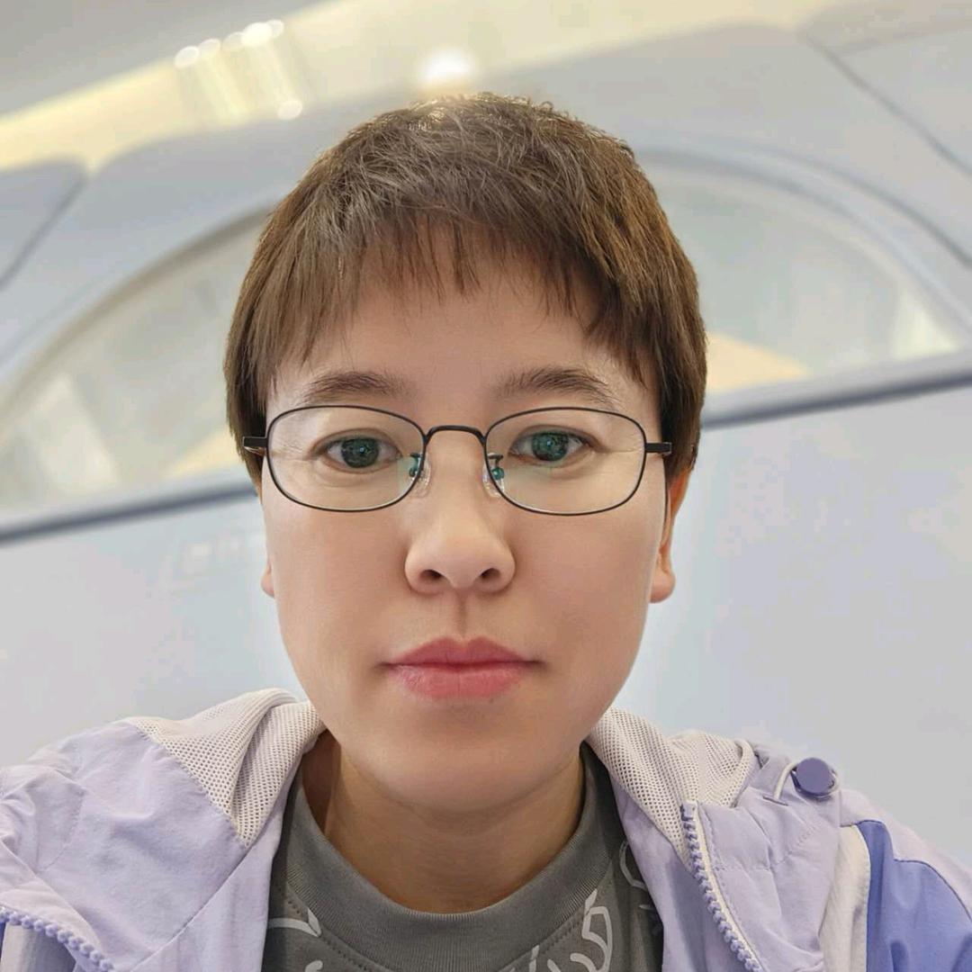 污泥里的灰尘