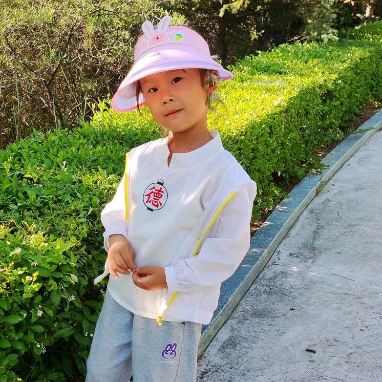 小熊吹泡泡