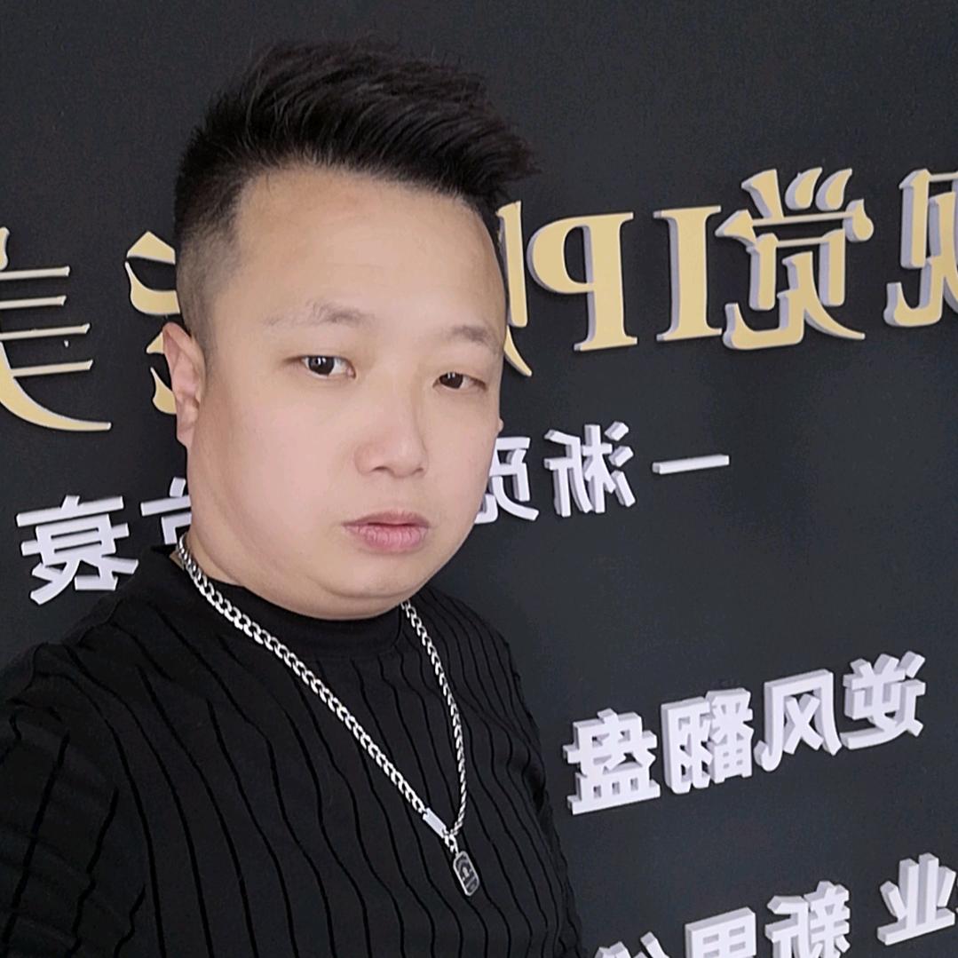 LEO总监专注新美业