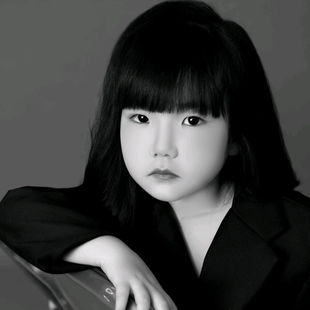 🐷小豆芽的小生活🐷