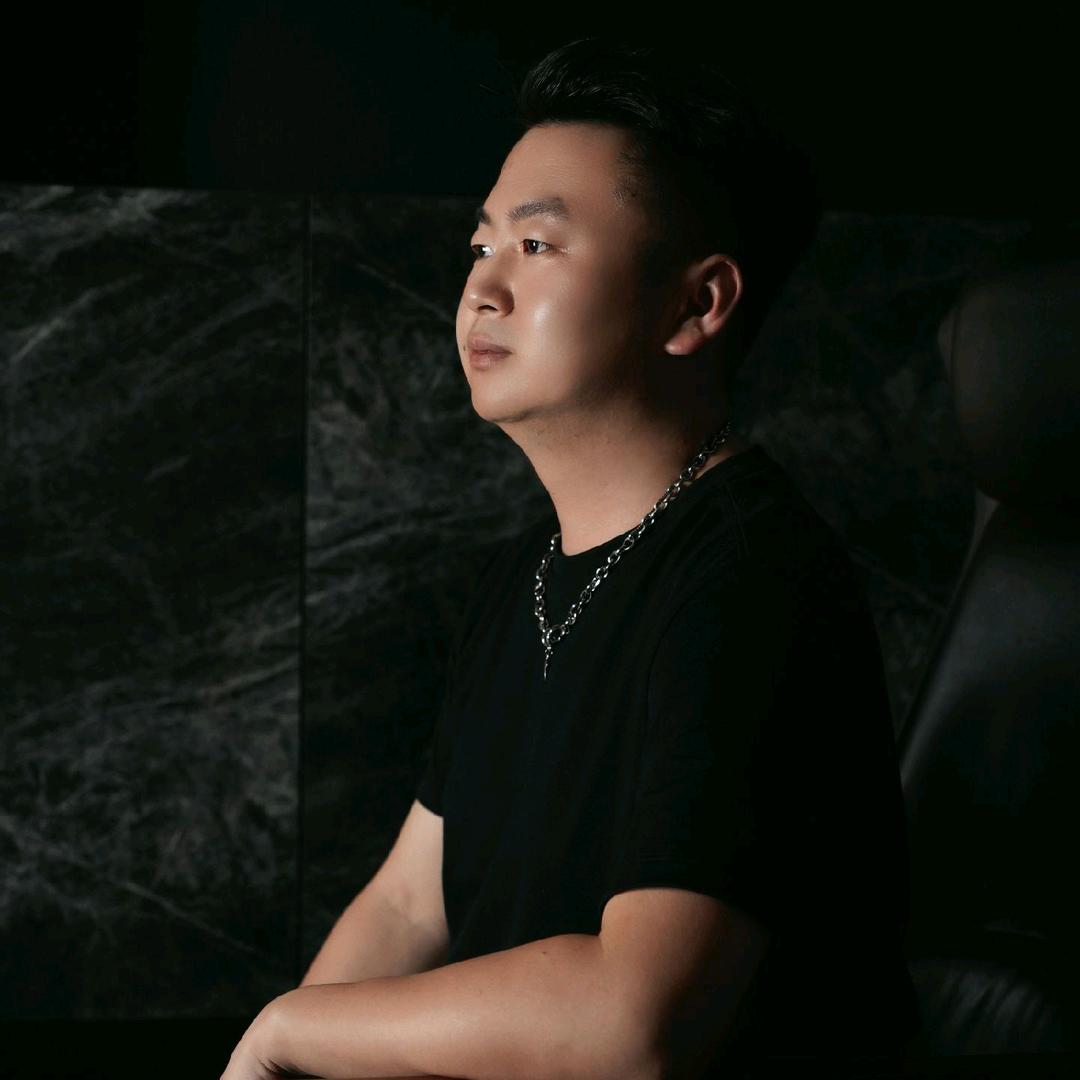 朱枭龙 非遗传承人