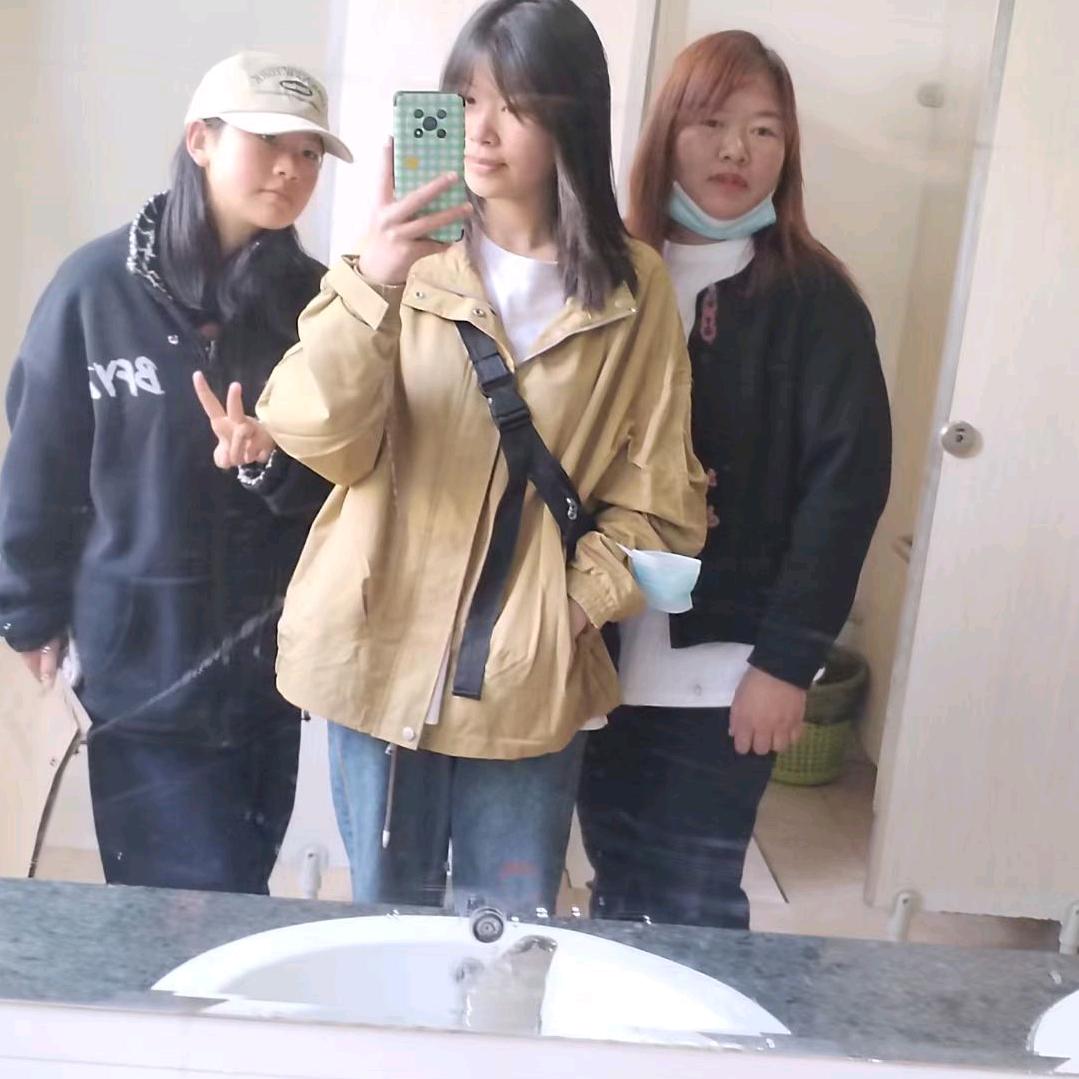 懵懂无知情用错