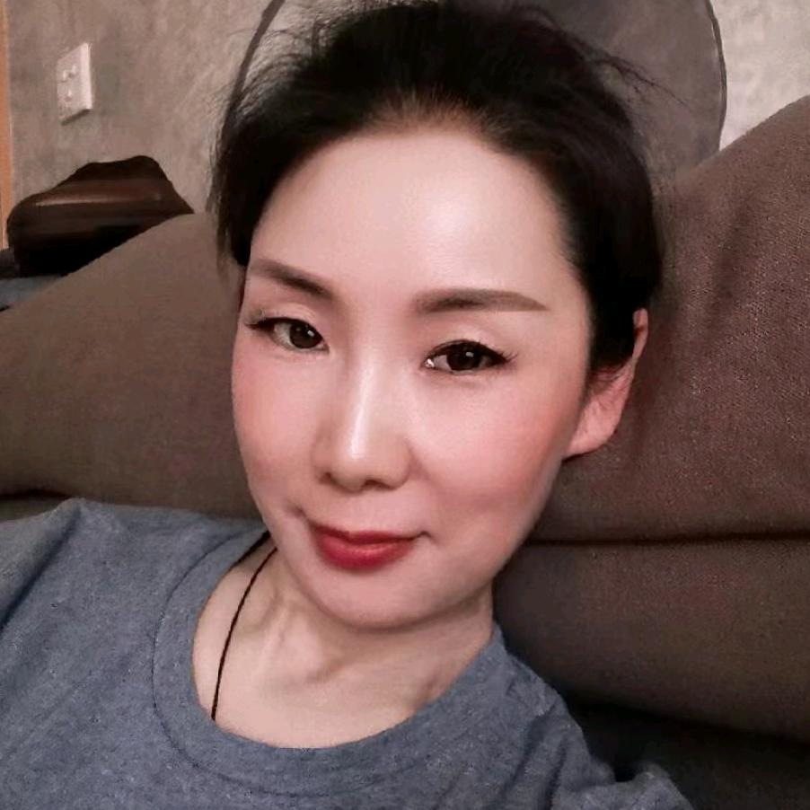 曲靖董杰一亮肤泥膜