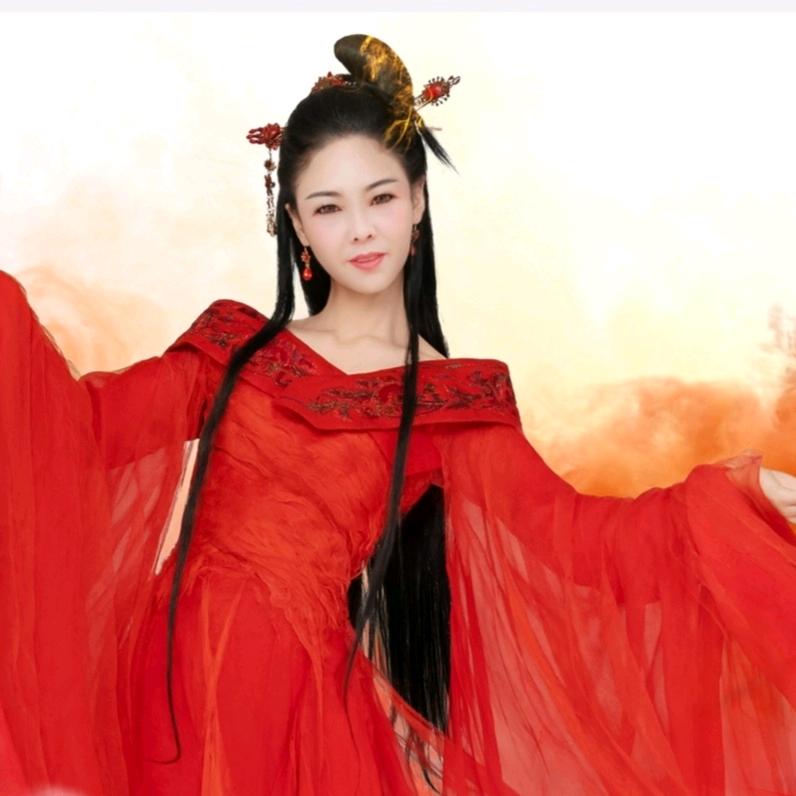 媚娘。