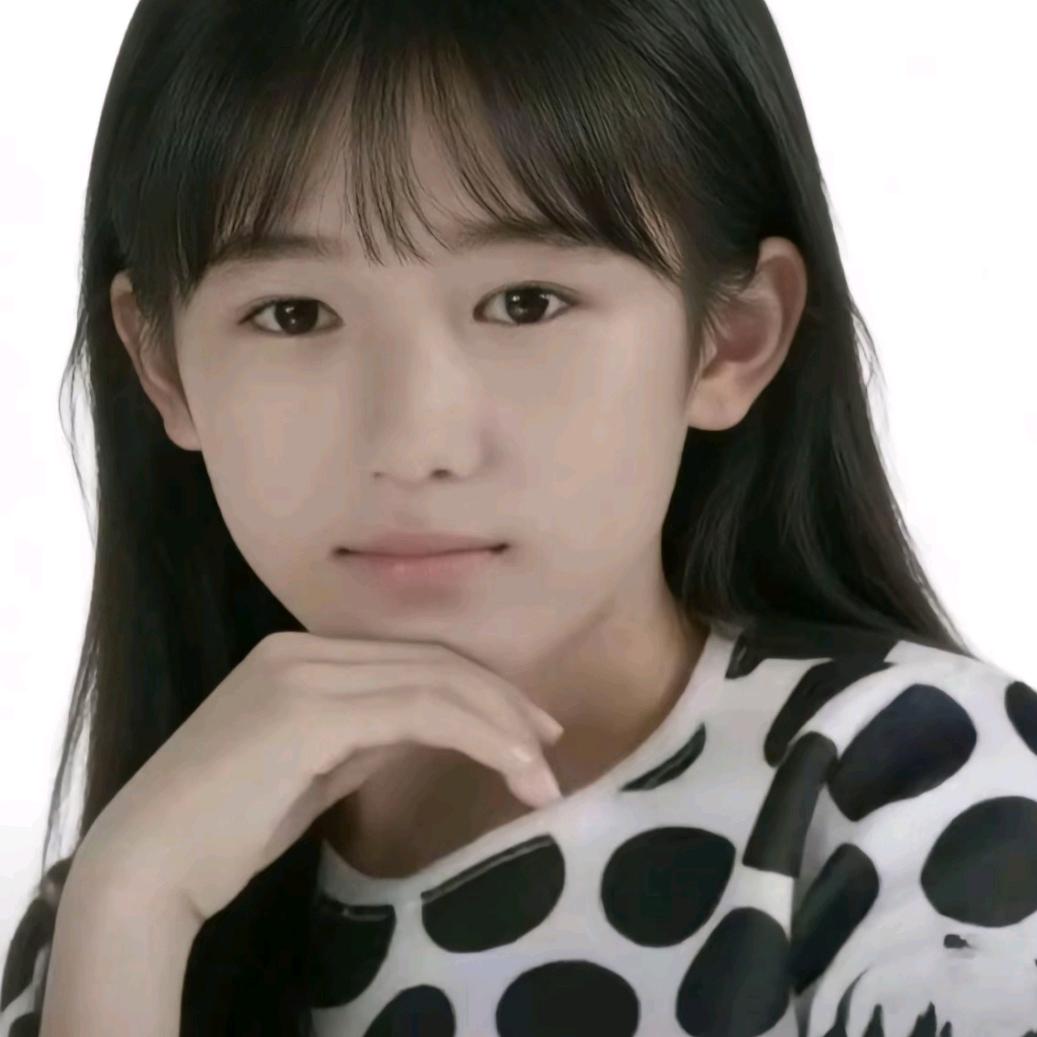 半夜三更悄悄去厕所调戏绝美小奶蛆