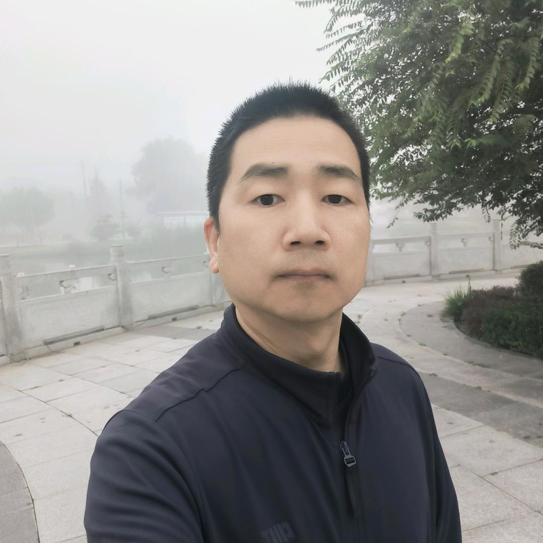 雷人