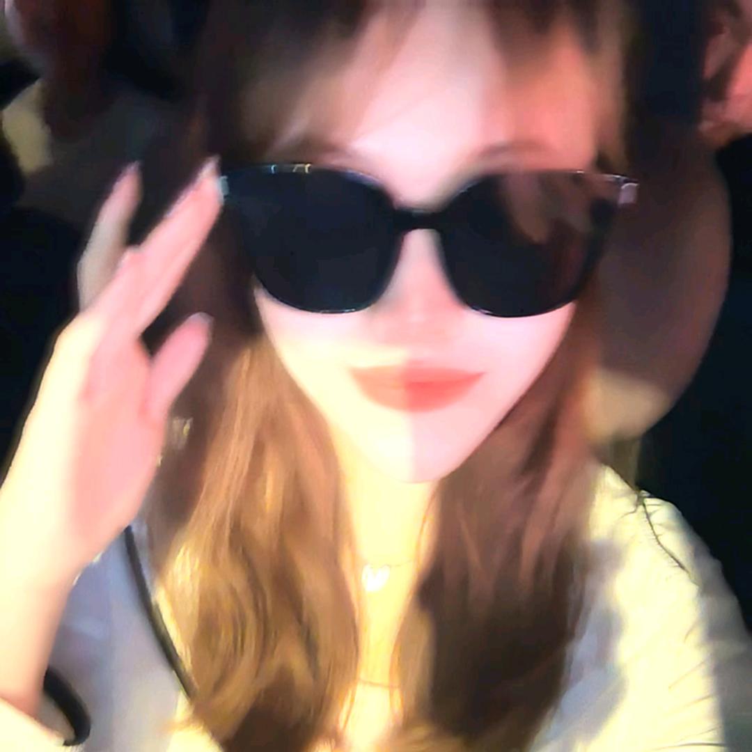 月亮帮我保护她