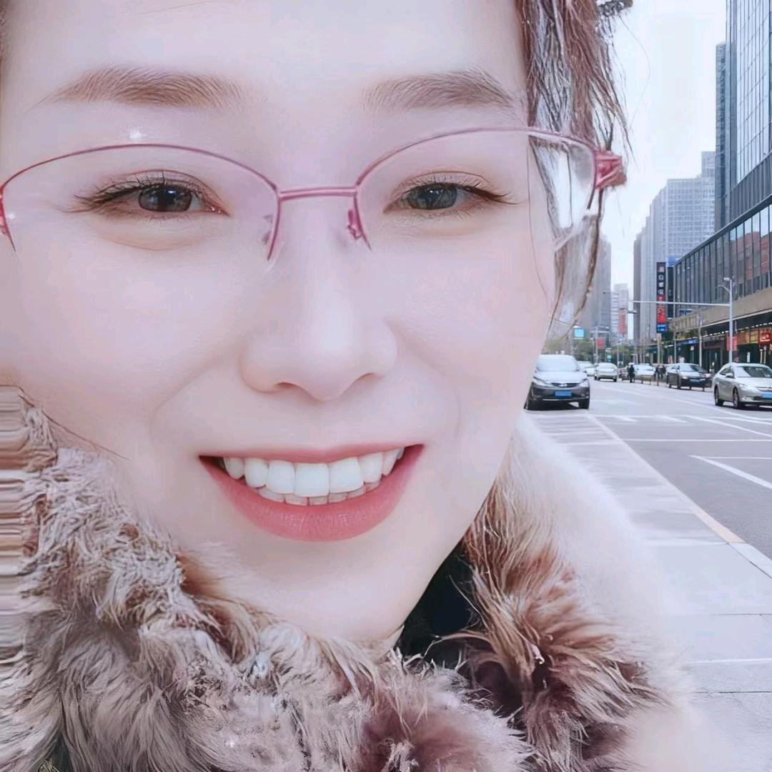 秀儿姐～直播筹备中……