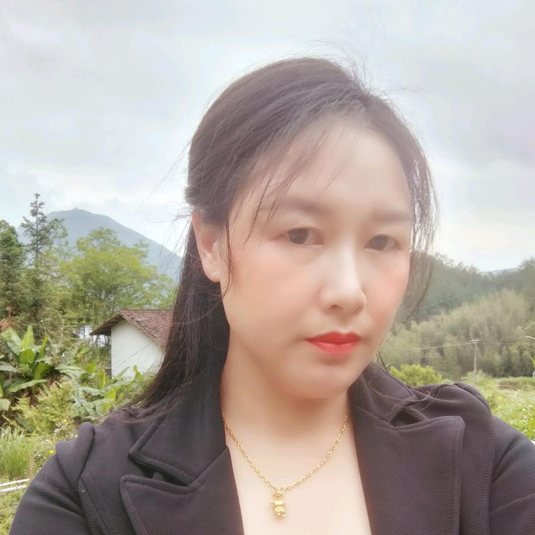 💕梦蝶璃茉💕