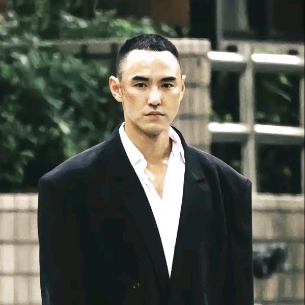 大头小周（日常版）