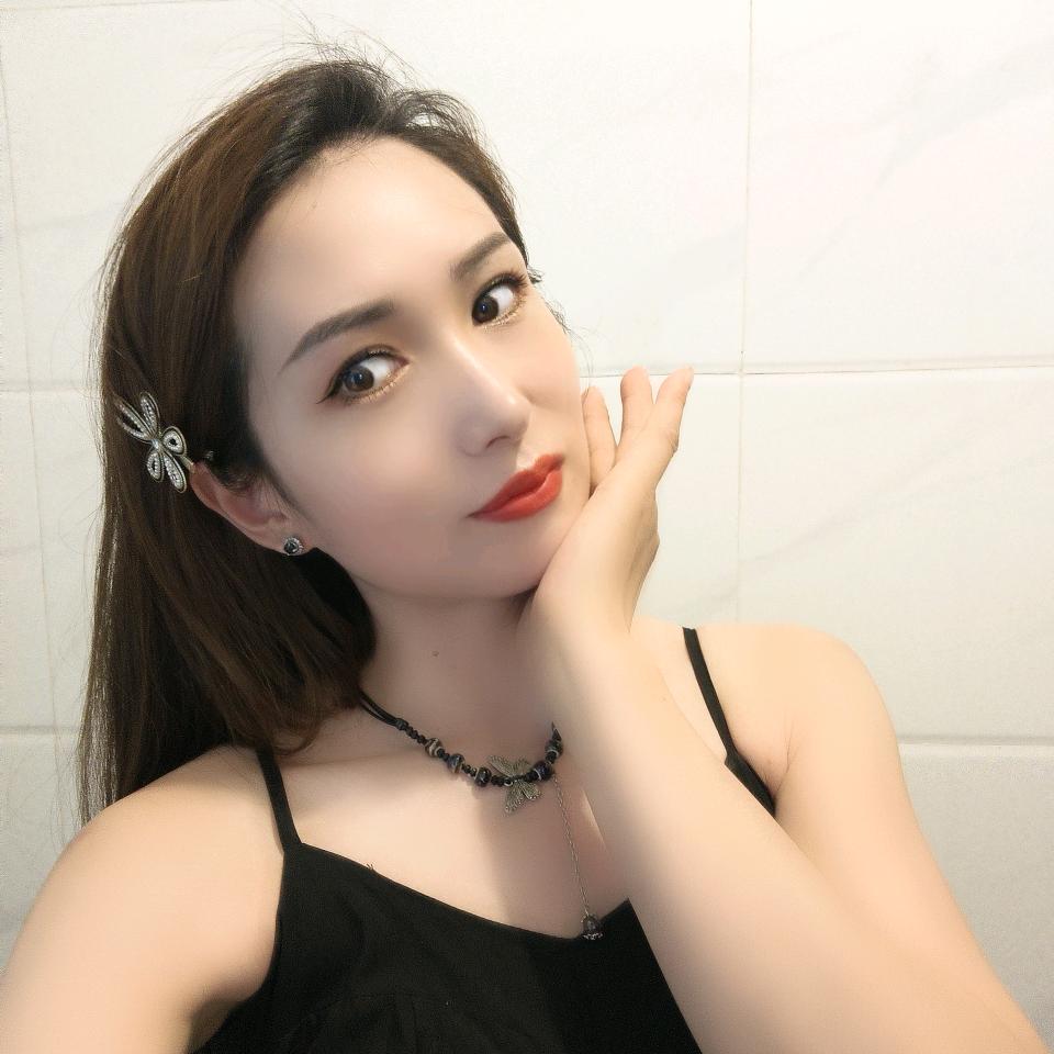 指尖百魅婚庆花艺布场