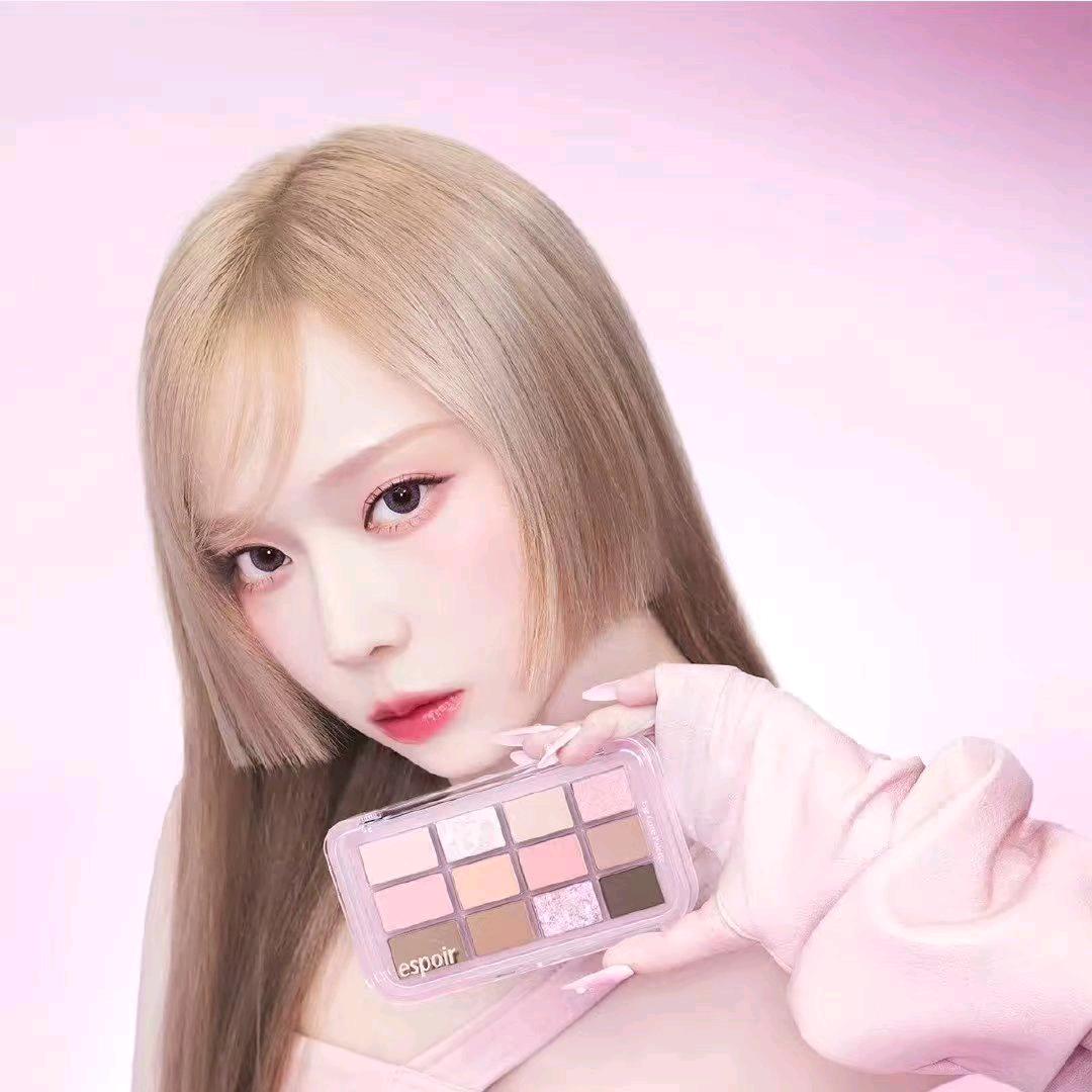 旼一口az🦋