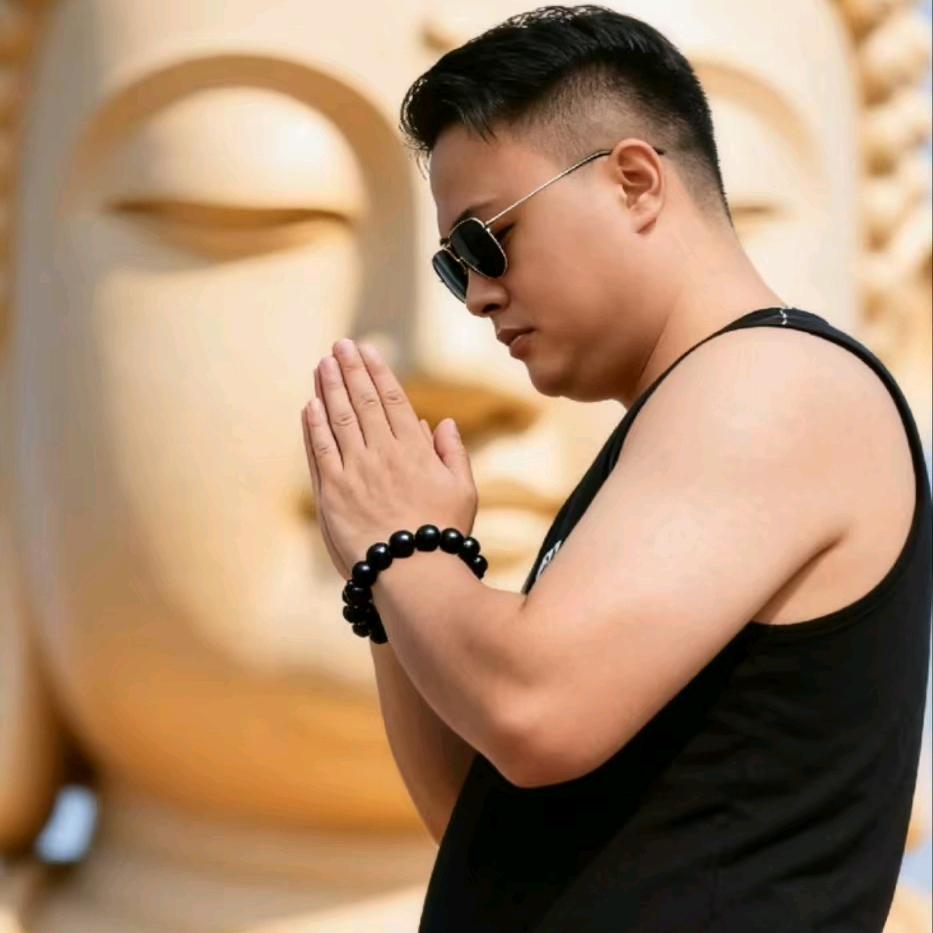 ▁倔强こ男孩う