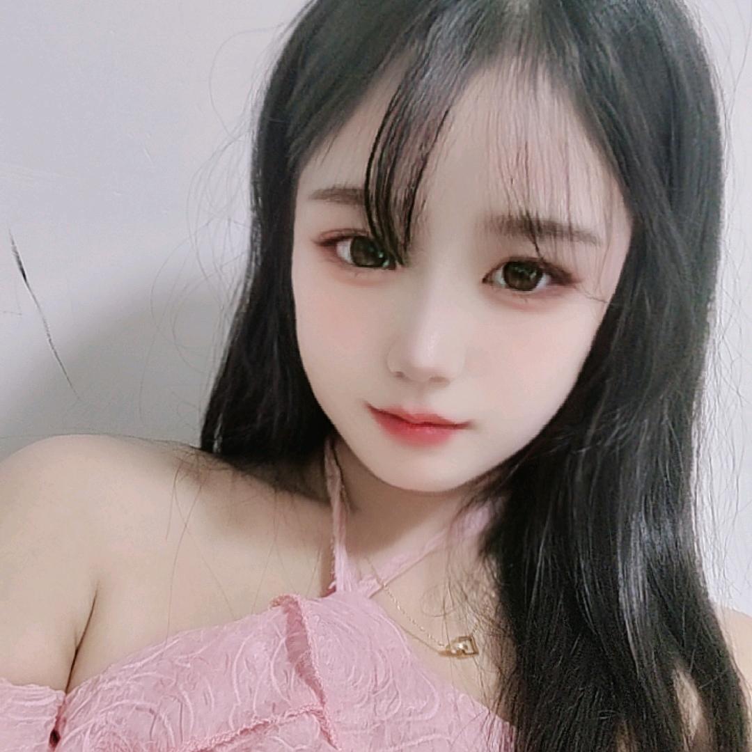 雅雅（发财版 💫）