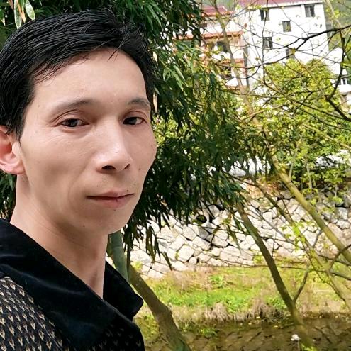 ﻬ₅₂₀情不知所起,一往而深¹³¹⁴ﻬ