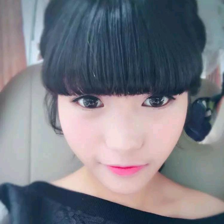 卖鲈鱼的小莉莉