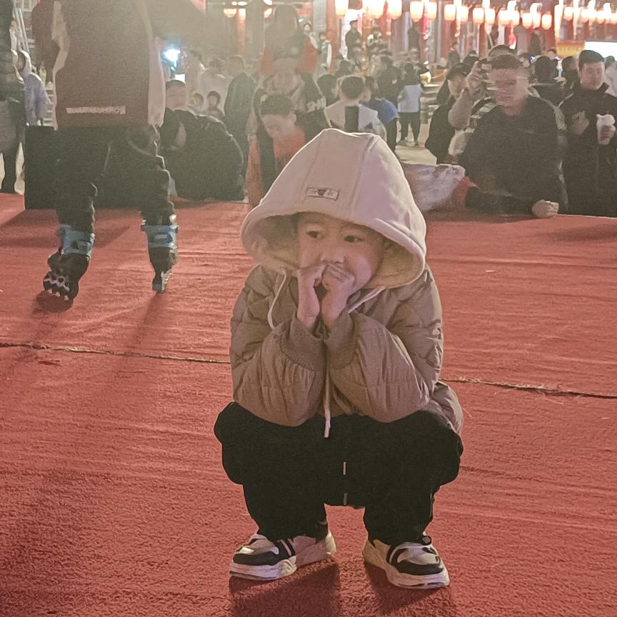 .金黄麦浪生秋波