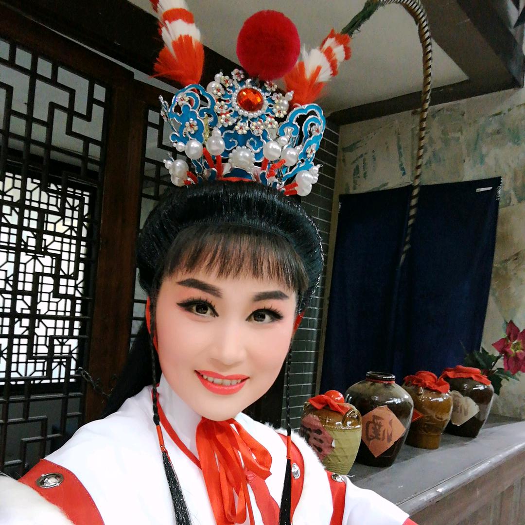 越剧青青