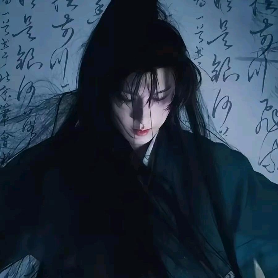 李莲蓬头像
