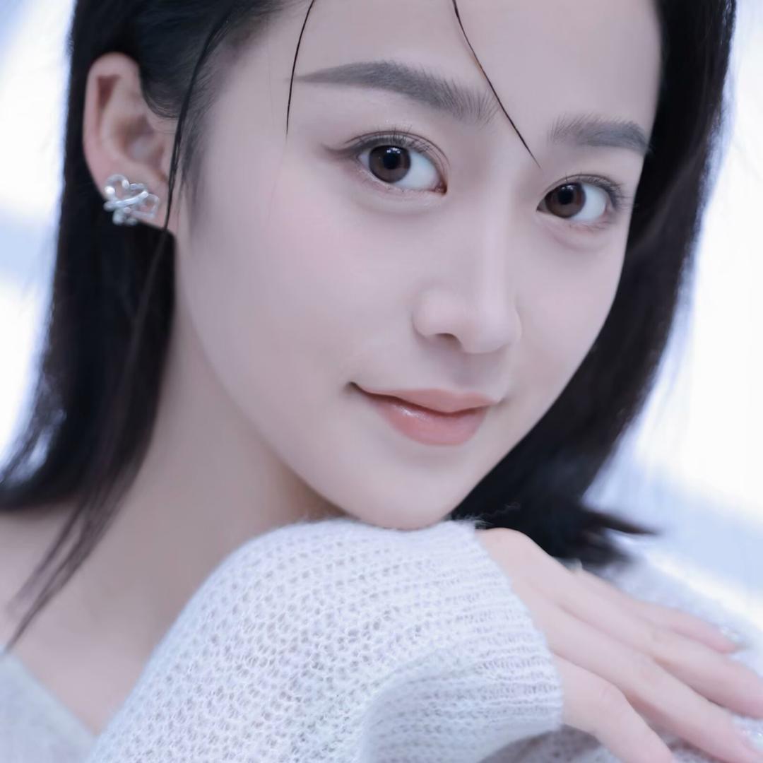 ᥫᩣ 大眼睛小辣辣