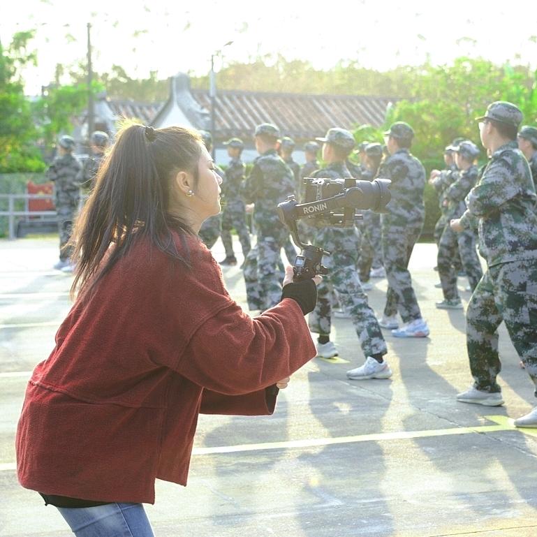 深圳菜博视拍摄短视频（女攝影師）